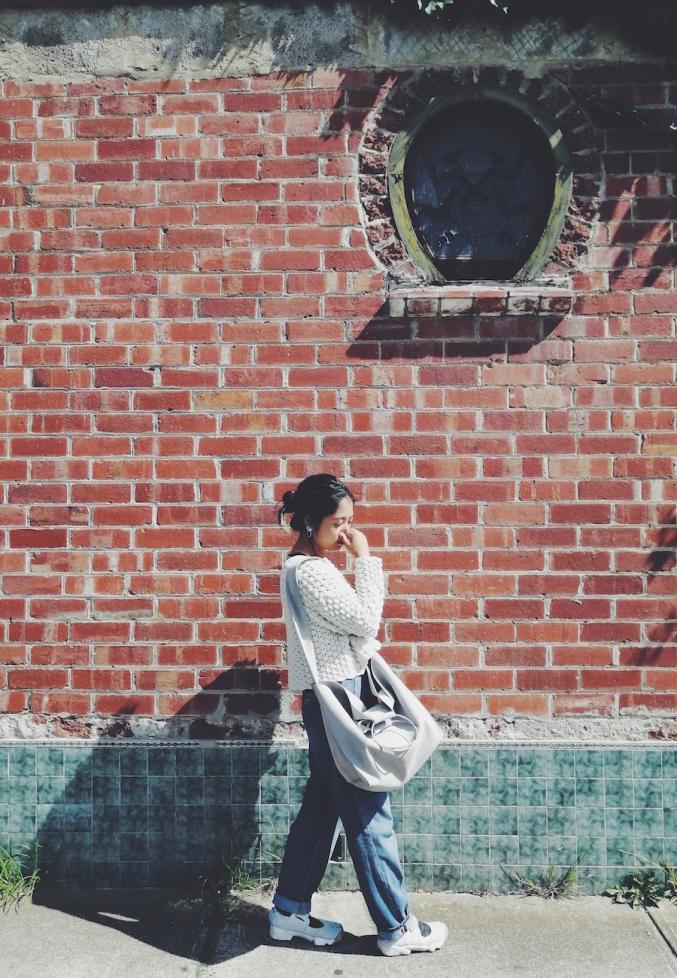With VESSEL TOTE BAG