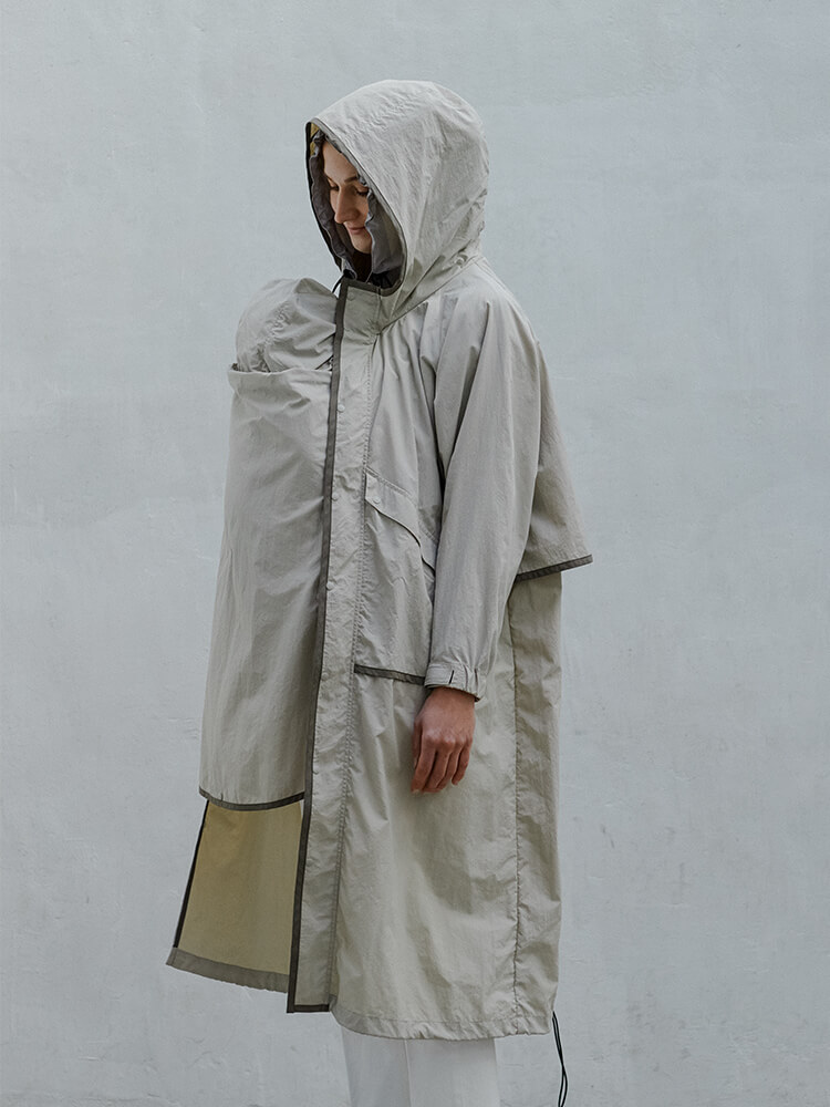 HUG RAINCOAT M