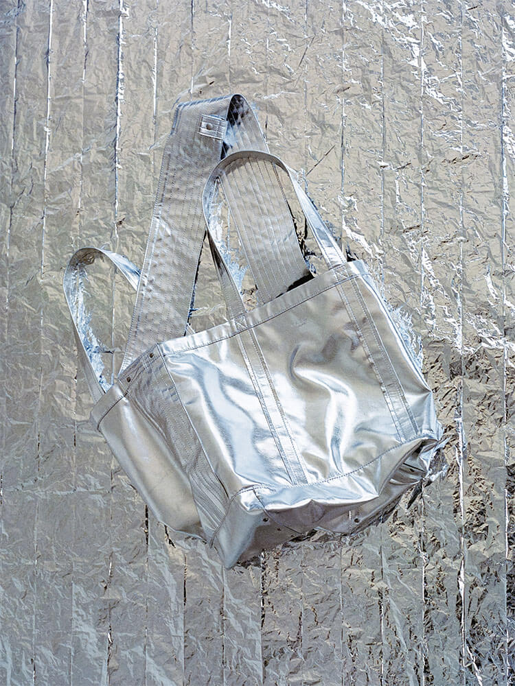 CONTAINER TOTE BAG SILVER(2wayペアレンツトートバッグ)|MATO by